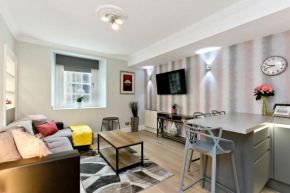 Ultra Modern, West End Village, Refurbished 1 bed